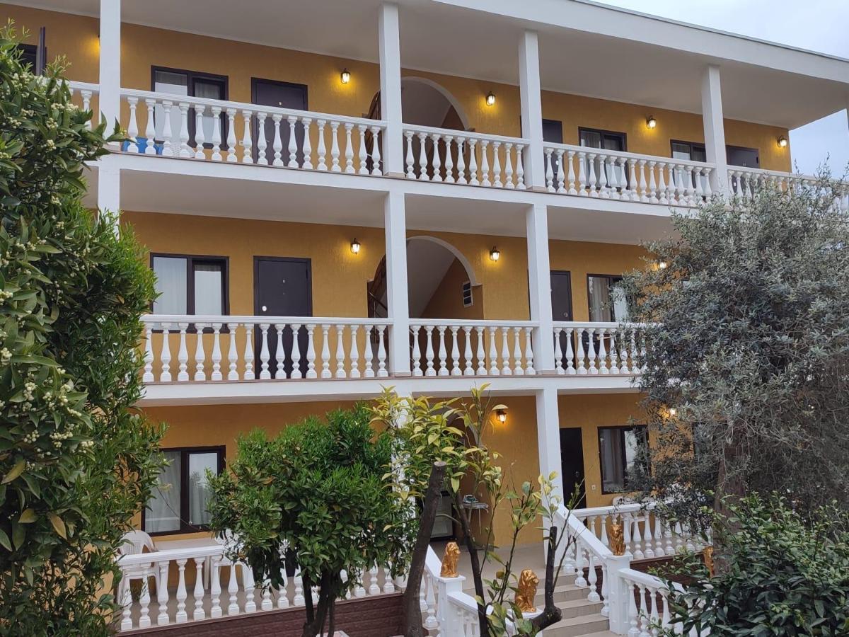 Gostievoi Dom Meri New Athos Exterior photo